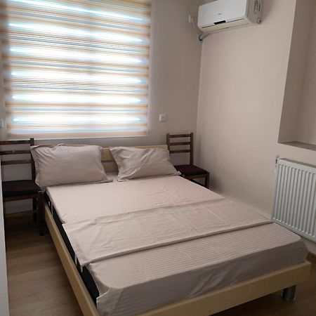 Guest House O'Live Rustavi  Exteriör bild